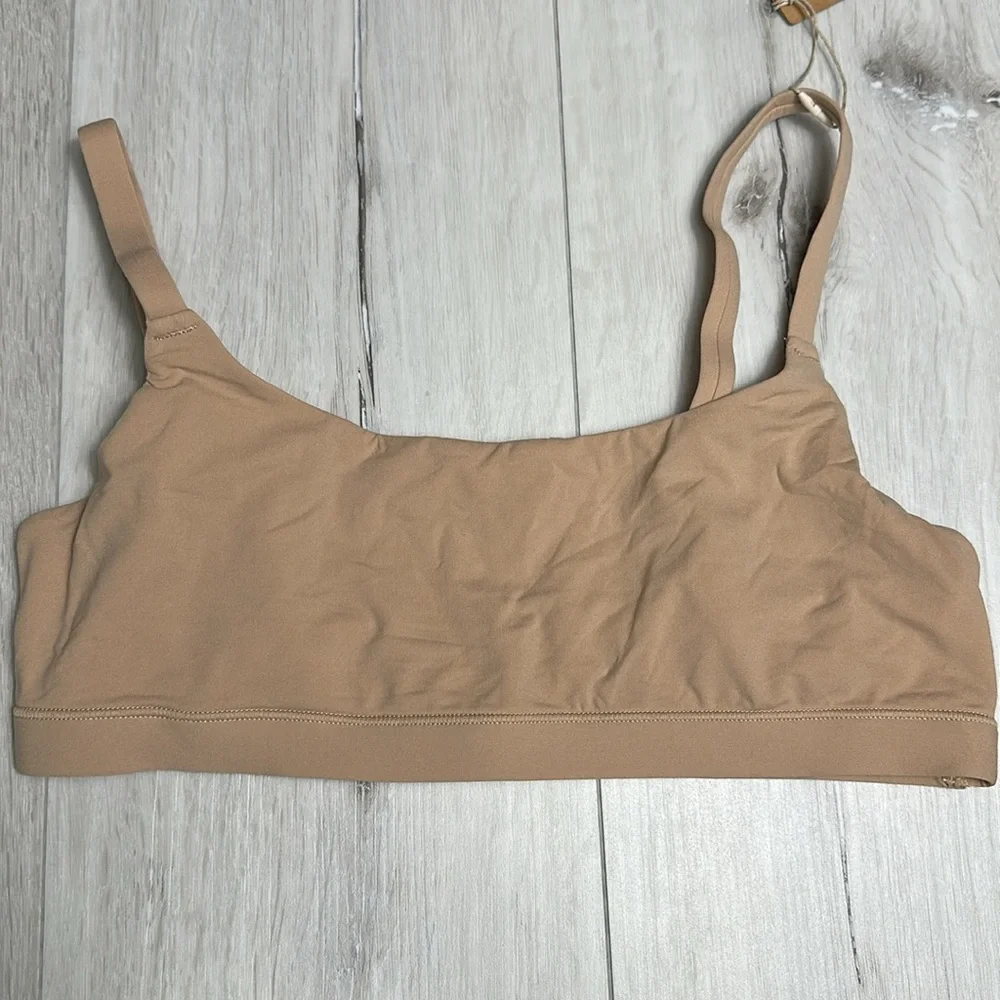 Skims Scoop Neck Bra Clay Medium New With Tags‎ - Picture 8 of 9
